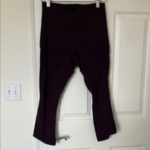 Lululemon Plum Capri Leggings